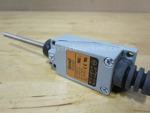 Tend Limit Switch TZ-8167 - Picture 1 of 2