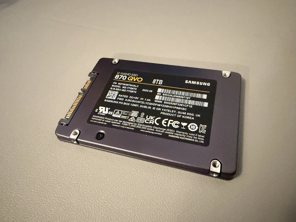 Samsung 870 QVO Series 8TB SATA III 2.5" Internal SSD MZ-77Q8T0 (99% health) - Image 1 of 4