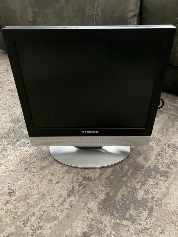 Polaroid FLM-153B 15" LCD TV  - Image 1 of 2