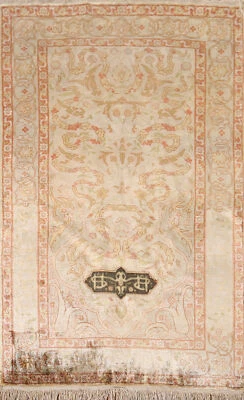Alfombra turca Hereke de seda natural antigua anterior a 1900 tinte vegetal arte colgante 2x4 pies Foto 1 de 4
