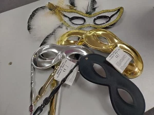 5 x maschere per occhi abito in maschera tenute a mano - Foto 1 di 1