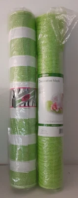SimpleStyle Green Mesh TMI Green and White Mesh 2 Rolls 21 in x 30 ft each NIB - Image 1 of 4