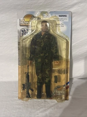 ULTIMATE SOLDIER U.S. ARMY SPECIAL FORCES 1/6 2002 21ST CENTURY MODERN FORCES - Image 1 of 3