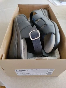 Hotter 6.5 Candice Navy Sandals - Picture 1 of 7