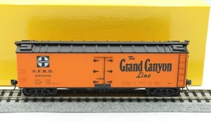 HO Accurail 4815 40' Wood Reefer Santa Fe SFRD 35006 Grand Canyon Map RTR - Picture 1 of 7