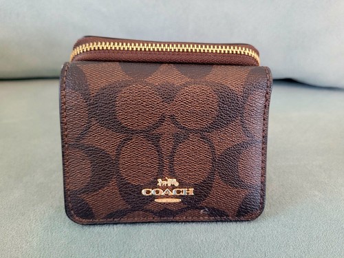 COACH Portafoglio Piccolo Trif Zip Portamonete Tasca ID Finestra Oro Noce Nero
