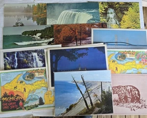 Vintage Restaurant Placemats 60s 70s Plastic - Picture 1 of 16