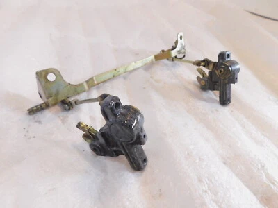 Soporte de montaje de bloqueo de asiento y pestillos dobles Kawasaki Concours 1000 ZG1000 1986-2006 Foto 1 de 4