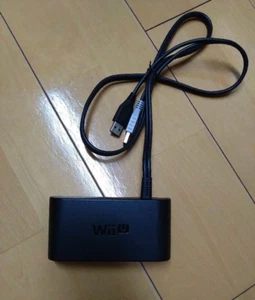 Offizieller Nintendo Wii U GameCube Controller Adapter WUP-028 Zubehör - Bild 1 von 3