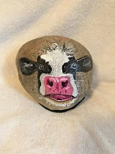 "COW" HANDPAINTED ROCK, FARM, COUNTRY, ANIMALS, COWS, GARDEN ART, PAPERWEIGHT - Picture 1 of 6