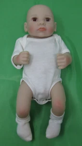 Muñeca bebé niño renacido realista vinilo silicona bebé 10 pulgadas cuerpo suave - Imagen 1 de 8