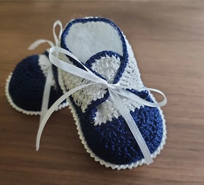 Bota de bebé de ganchillo Foto 1 de 2