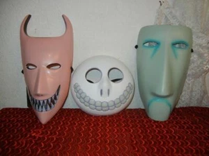 DISNEY NIGHTMARE BEFORE CHRISTMAS SAMMLERSTÜCK MASKE SET - HALLOWEEN DISPLAY REQUISITEN - Bild 1 von 1