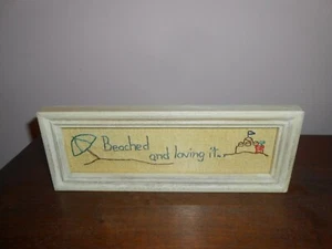 Quadro Spiaggia "Beachd and Loving It" Decorazione Parete  - Foto 1 di 7
