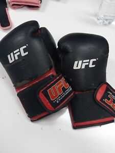 Vintage UFC 12oz Boxing Gloves