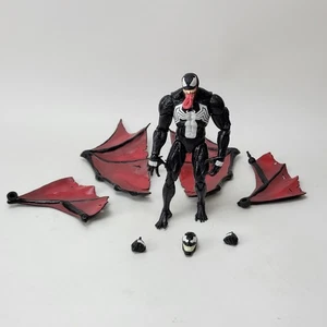 Marvel Legends Venom King in nero - Foto 1 di 4