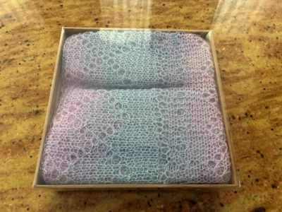 NUEVO EN CAJA Mantón de punto Angora en color azul claro, rosa, tonos lavanda ombre Foto 1 de 4