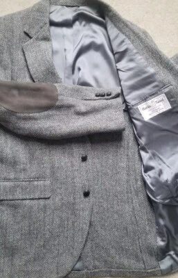 HARRIS TWEED STAFFORD MEN'S SPORTS COAT HERRINGBONE ELBOW SUEDE PATCHES, USA  - Image 1 of 4