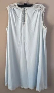 Vintage Vanity Fair Petite Nachthemd Dessous grün Nylon beige Spitzenbesatz - Bild 1 von 8