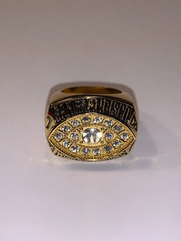 1981 San Francisco 49ers Championship Replica Super Bowl Souvenir Ring Size 11 Cover