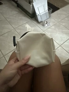 makeup bag - Picture 1 of 4