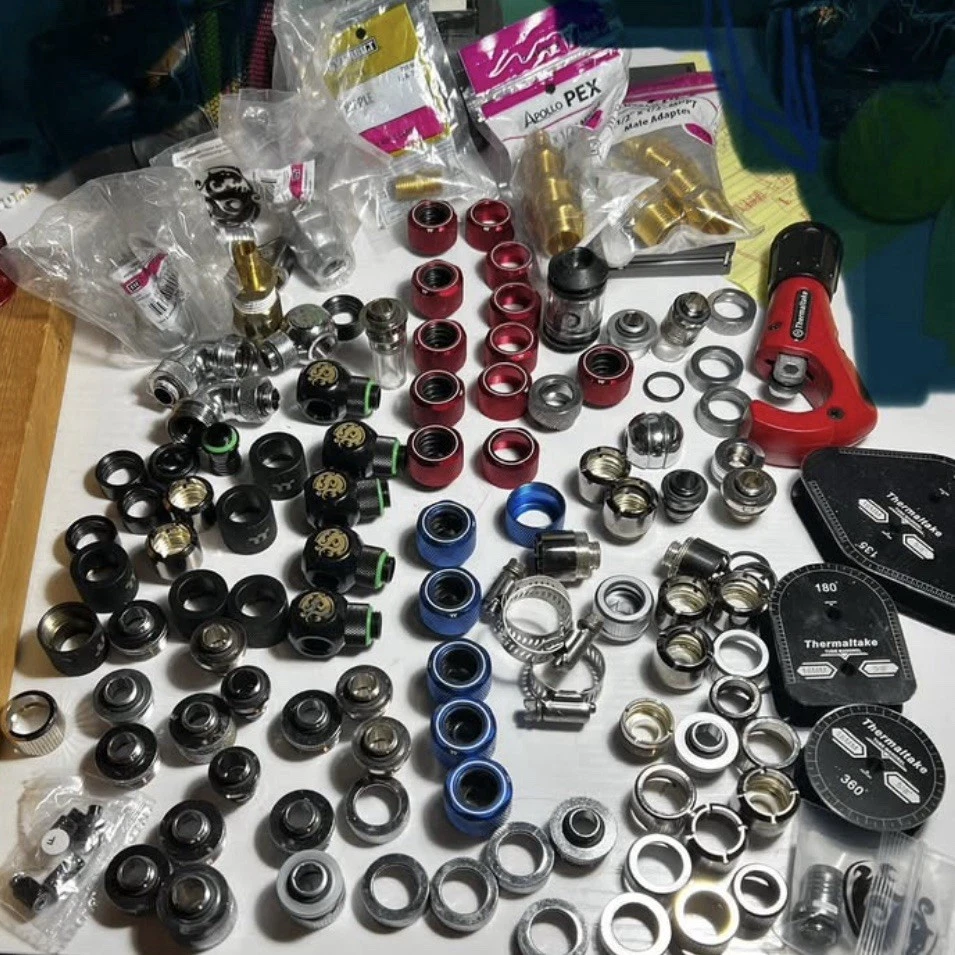 Pc Computer Gaming Water Cooling Parts Fittings Brackets And Tools - Image 1 of 4