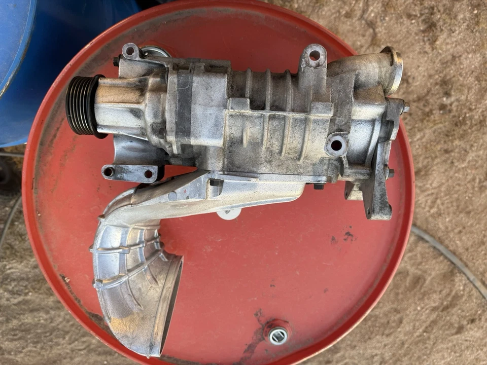 2005 Mini Cooper超级充电器 — 第 1/4 张图片