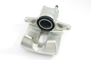 Brake Caliper Front Lower R/H Mitsubishi Canter/Fuso 6.5T / 7.5T FE84/FE85 2005+ - Picture 1 of 1