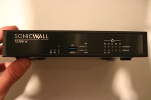 Dell Sonicwall TZ300 W APL28-0B5 Wireless Firewall Appliance - Picture 1 of 6