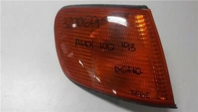 frecce anteriore destro per AUDI 100 AVANT (C4) 2.8 BASICO 329069 - Immagine 1 di 3