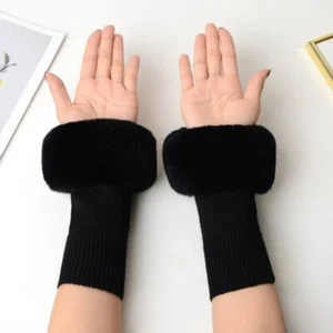 Fur Trimmed Merino Arm Warmers - Free your Hands - Wonderful for Winter. - Bild 1 von 5