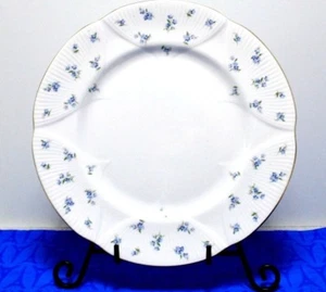 ROYAL ALBERT BLUE HEAVEN 10 3/8" DINNER PLATE, FAN EMBOSSED GOLD, MINT! - Bild 1 von 4