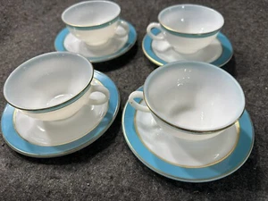 Vintage PYREX TEA CUP Turquoise 8 pcs 4 sets gold Band MILK GLASS USA Rare - Picture 1 of 9