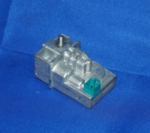 2008-2015 Mercedes W204 C Class Ignition Lock Cylinder Anti Theft Immobilizer EO - Picture 1 of 8