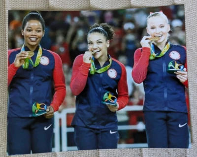 USA Olympic Gymnastics Gold Medalists Rio 2016 8x10 UNSIGNED Gloss Photo - Image 1 of 2
