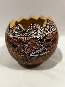 Vintage Peruvian Folk Art / Hand Carved Seed Pod Gourd /Village-Farm Scene ~ - Picture 1 of 13
