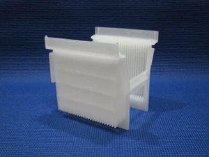 A193-55M-0515 Entegris / Fluoroware 125mm 25 Slot, Solar / Square Wafer Carrier - Picture 1 of 6