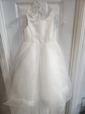 Vestido de Comunión David Nupcial Marfil Flor Niña Talla 4 Cierre de Cremallera, Imitación Botón Foto 1 de 3