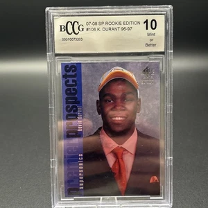 2007-08 SP #106 1996-97 Edizione Kevin Durant Rookie Card Graded BCCG 10  - Foto 1 di 6