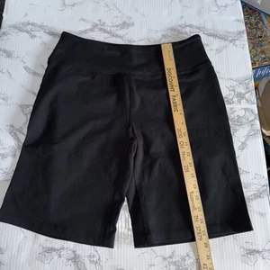 Lands End Sport aktive Biker-Shorts schwarz Größe Medium 10-12 LNC 10" Schrittlänge - Bild 1 von 6