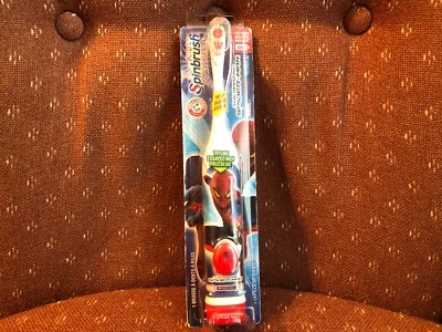 Cepillo de dientes eléctrico Arm & Hammer para niños Marvel Spiderman incluye AAA Ba Foto 1 de 4