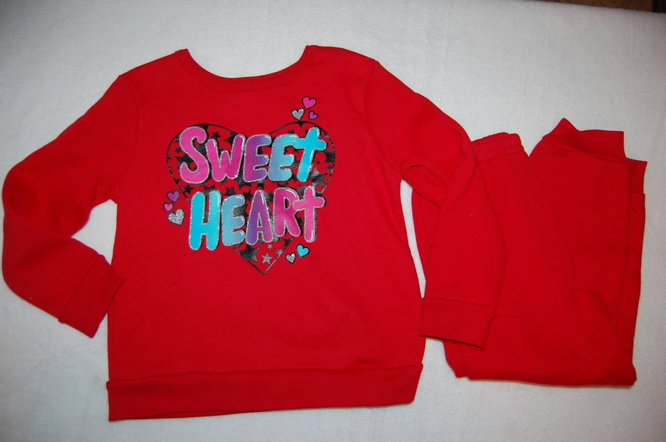 Niñas Pequeñas SUDADERA ROJA Y PANTALONES DEPORTIVOS Rosa Aqua SWEETHEART Talla 2T 3T 4T  Foto 1 de 1