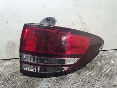 Toyota Estima 2004 luz trasera lateral conductor luz trasera OSR derecha Toyota Previa Foto 1 de 3