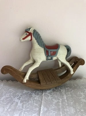 Caballo mecedor interior hogar nuevo en caja 10"x13" decoración infantil primitiva Foto 1 de 4
