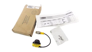 BANNER QS18VP6CV45Q5 OPTICAL SENSOR PNP OUTPUT 43MM 64483 10-30V DC 4-PIN NIB - Picture 1 of 4