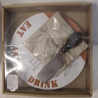 Juego de servidor de platos de queso Mud Pie - Plato para servir con rebanadora de queso Foto 1 de 3