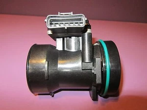 CAUDALIMETRO HZ/HQ, FORD FOCUS(DAW,DBW) MEDIDOR MASA CAUDAL DE AIRE1072308 - Picture 1 of 3
