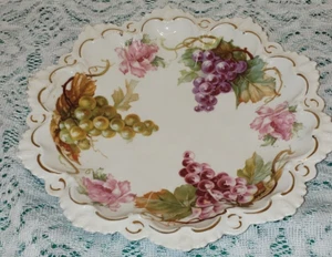 1909 MZ Austria Moritz Zdekauer Plate Grapes Roses 10" - Picture 1 of 4