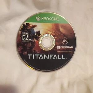 Titanfall (Microsoft Xbox One, 2014) Disc Only Tested and Working - Picture 1 of 2