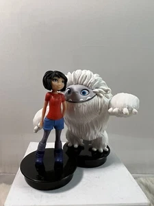 Abominable 2019 Film Schneemänner & Yi Figur Kunststofffigur Cake Topper 3" Neu im Karton - Bild 1 von 8